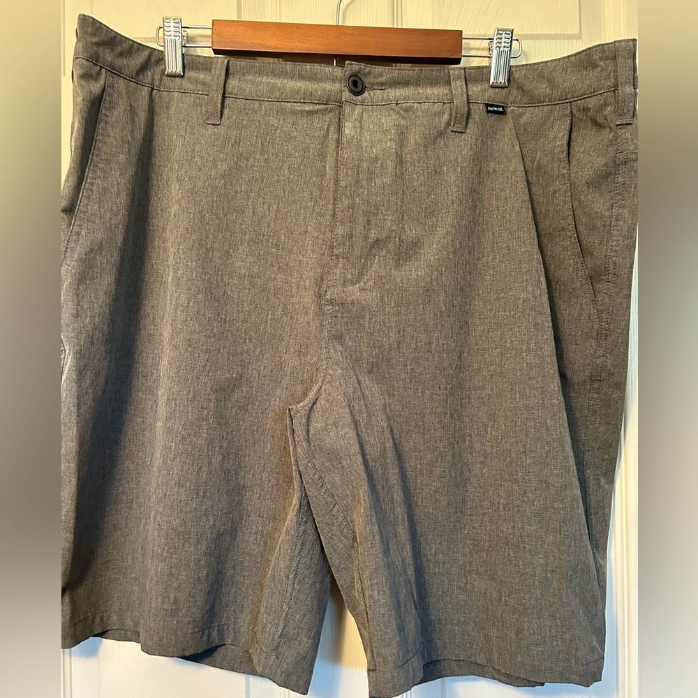Hurley Phantom dark gray shorts size 40